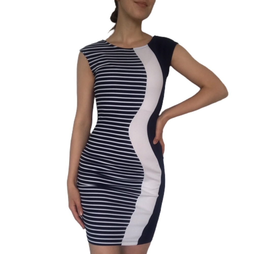 Striped short sleeve bodycon dress